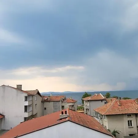 Unique With Balcony In Old Town Apartment *
